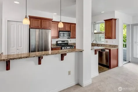 275 E Sunset Way Issaquah WA 98027