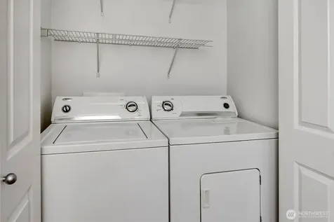 275 E Sunset Way Issaquah WA 98027