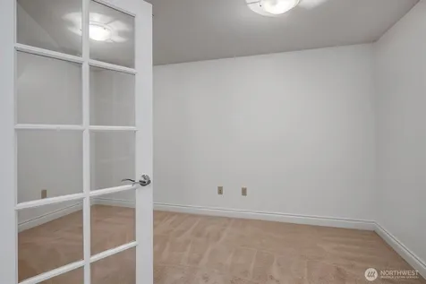 275 E Sunset Way Issaquah WA 98027