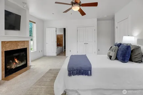 275 E Sunset Way Issaquah WA 98027