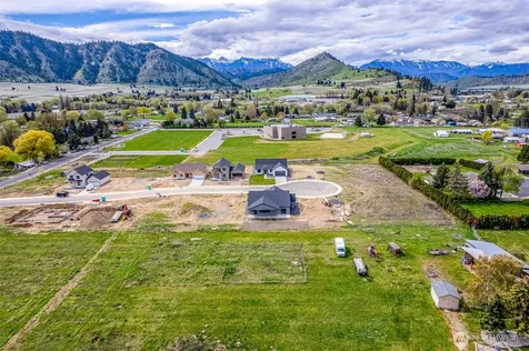 131 Fruitful Place Cashmere WA 98815