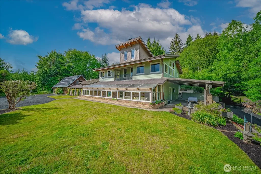 238 Bush Creek Road Elma WA 98541