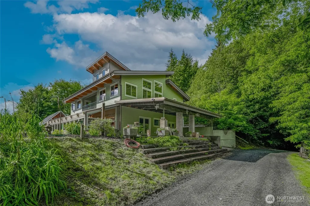 238 Bush Creek Road Elma WA 98541