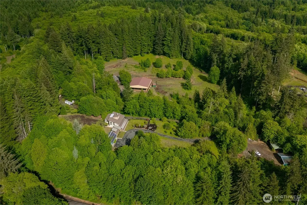 238 Bush Creek Road Elma WA 98541
