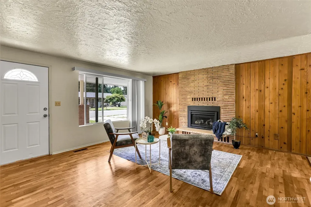 7836 3rd Avenue SE Olympia WA 98503