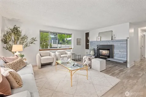 2001 NE 12th Street Renton WA 98056