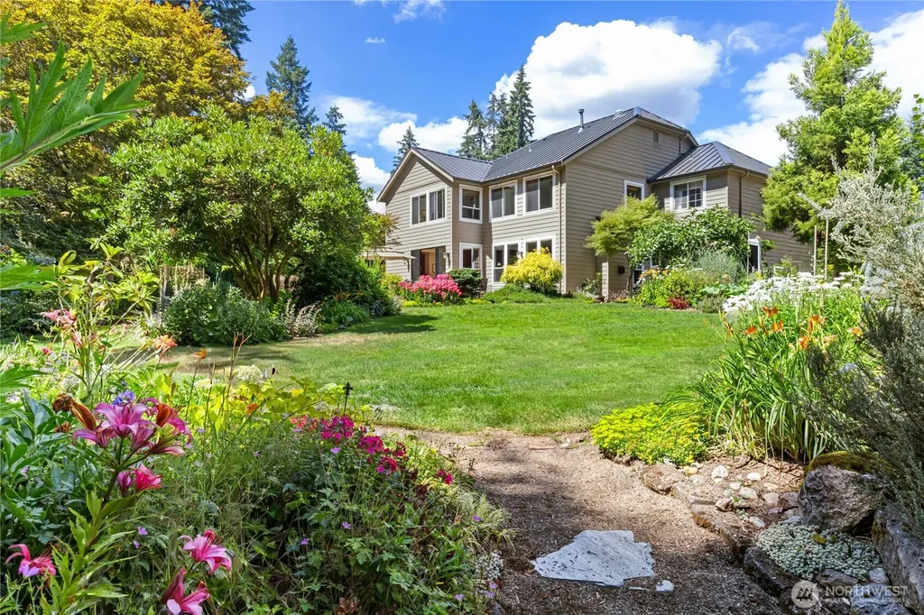 7725 235th Place NE Redmond WA 98053