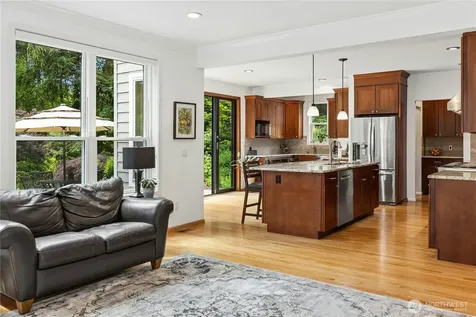 7725 235th Place NE Redmond WA 98053