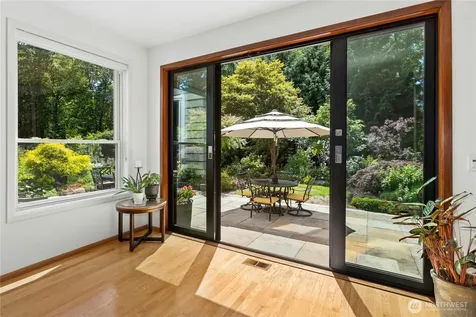 7725 235th Place NE Redmond WA 98053