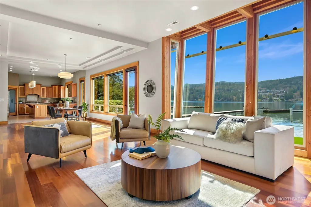 2076 Dellesta Drive Bellingham WA 98226