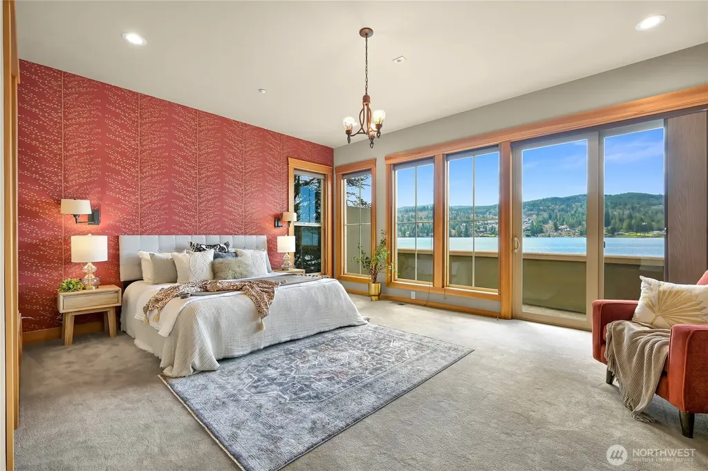 2076 Dellesta Drive Bellingham WA 98226