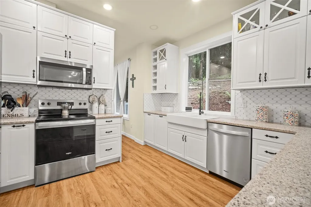 23 Spring Road Bellingham WA 98229