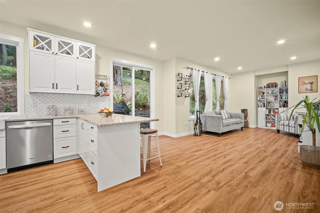 23 Spring Road Bellingham WA 98229