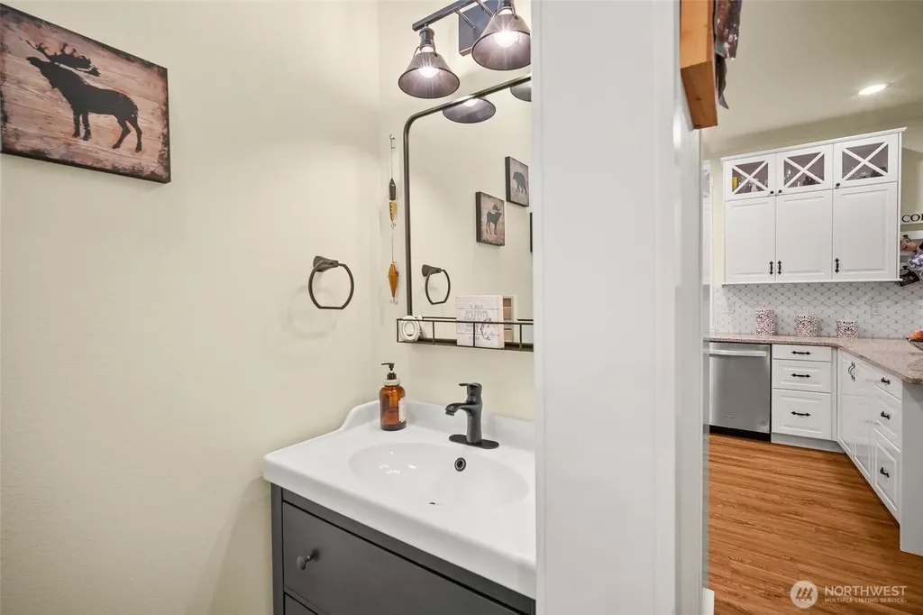23 Spring Road Bellingham WA 98229