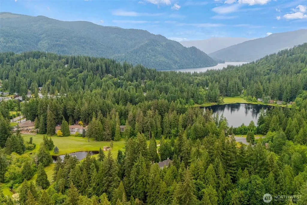 23 Spring Road Bellingham WA 98229