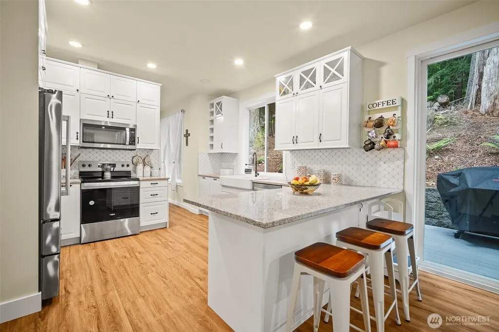 23 Spring Road Bellingham WA 98229