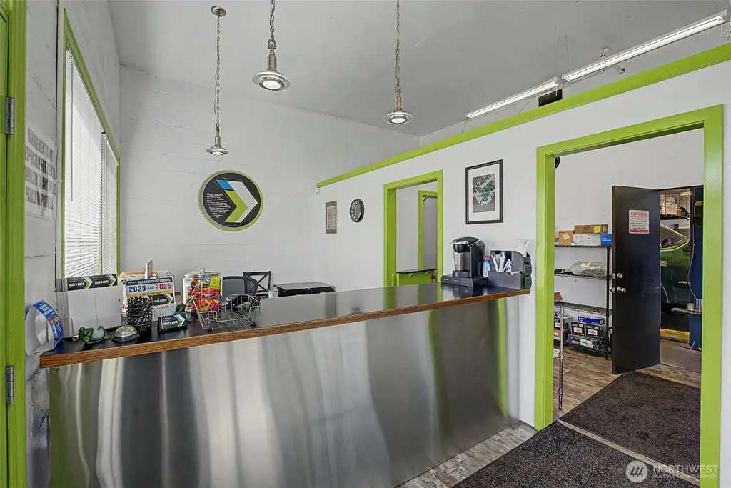 1021 N Pearl Street Centralia WA 98531