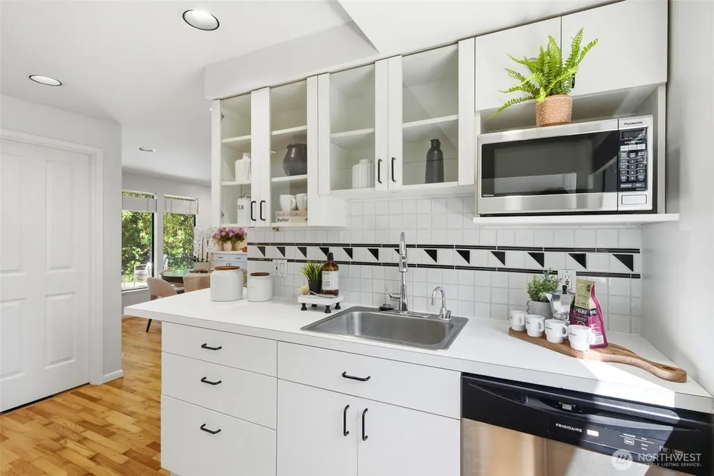 11406 NE 103rd Place Kirkland WA 98033