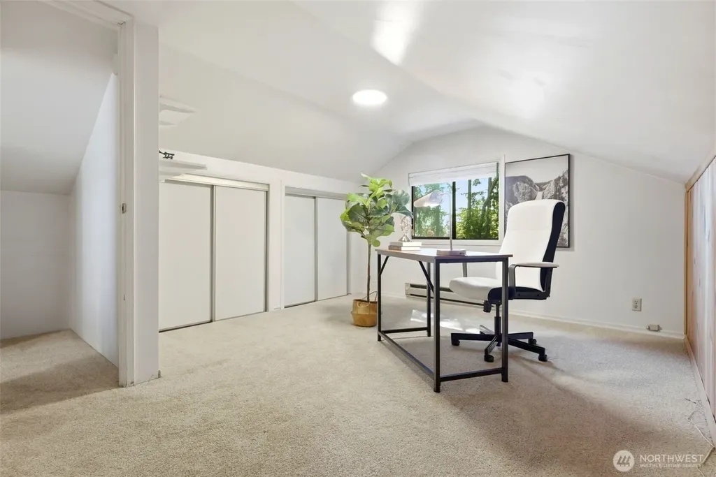 11406 NE 103rd Place Kirkland WA 98033