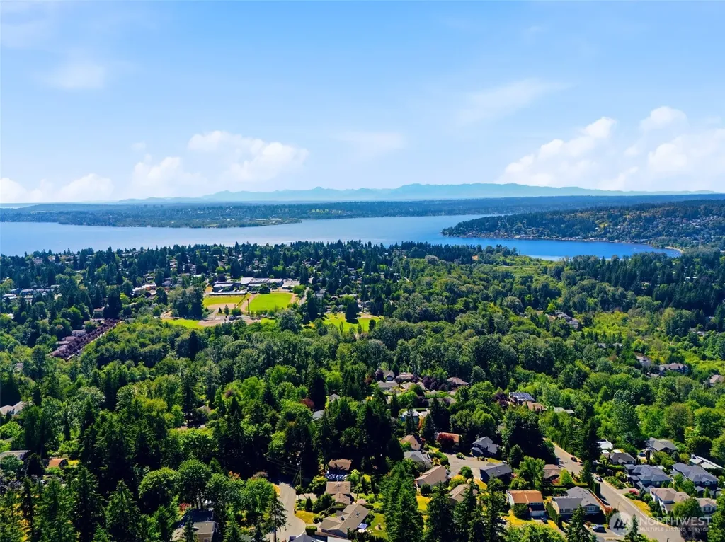 11406 NE 103rd Place Kirkland WA 98033