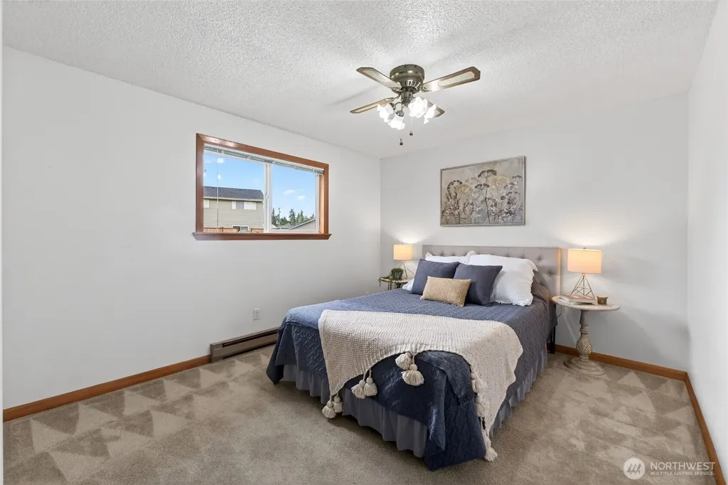 12414 SE 272nd Place Kent WA 98030