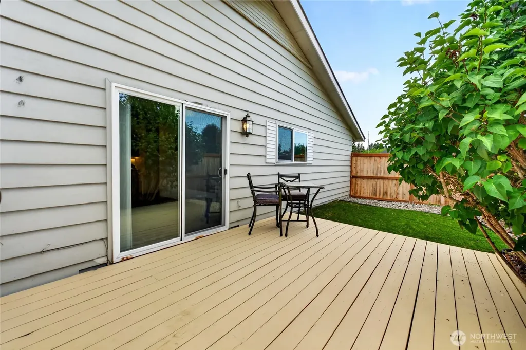 12414 SE 272nd Place Kent WA 98030