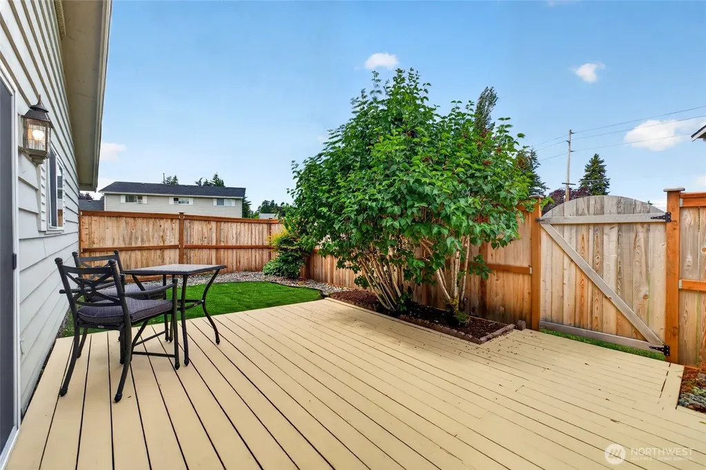 12414 SE 272nd Place Kent WA 98030