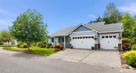 927 Clearwater Court Mount Vernon WA 98273