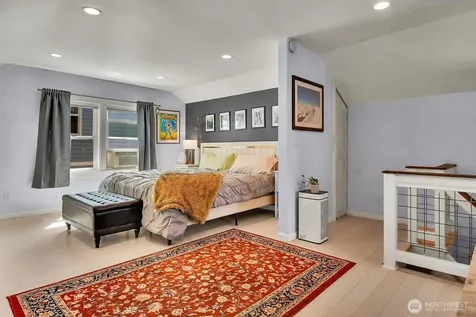 315 N 46th Seattle WA 98103