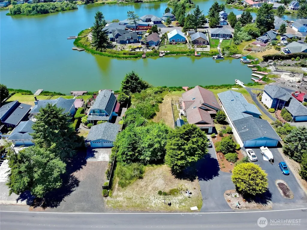 417 Duck Lake Drive SE Ocean Shores WA 98569