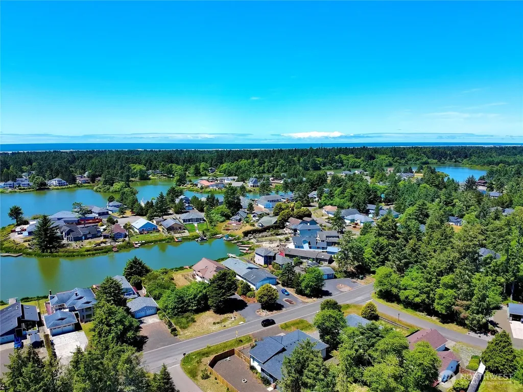 417 Duck Lake Drive SE Ocean Shores WA 98569