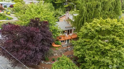 6183 NE 187th Place Kenmore WA 98028