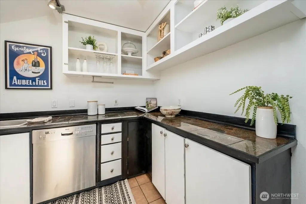 1419 S 129th Street Burien WA 98168