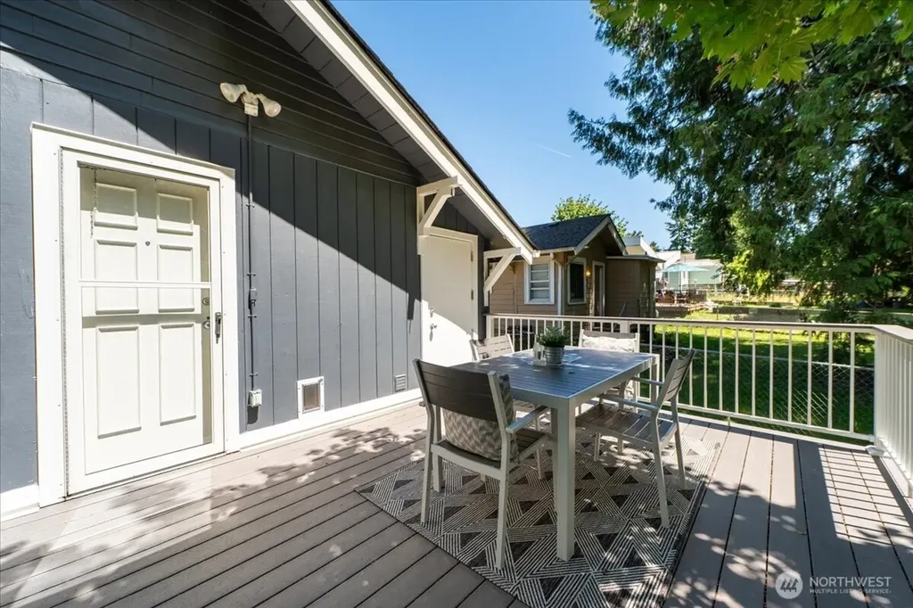 1419 S 129th Street Burien WA 98168