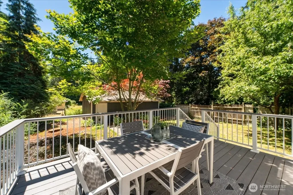 1419 S 129th Street Burien WA 98168