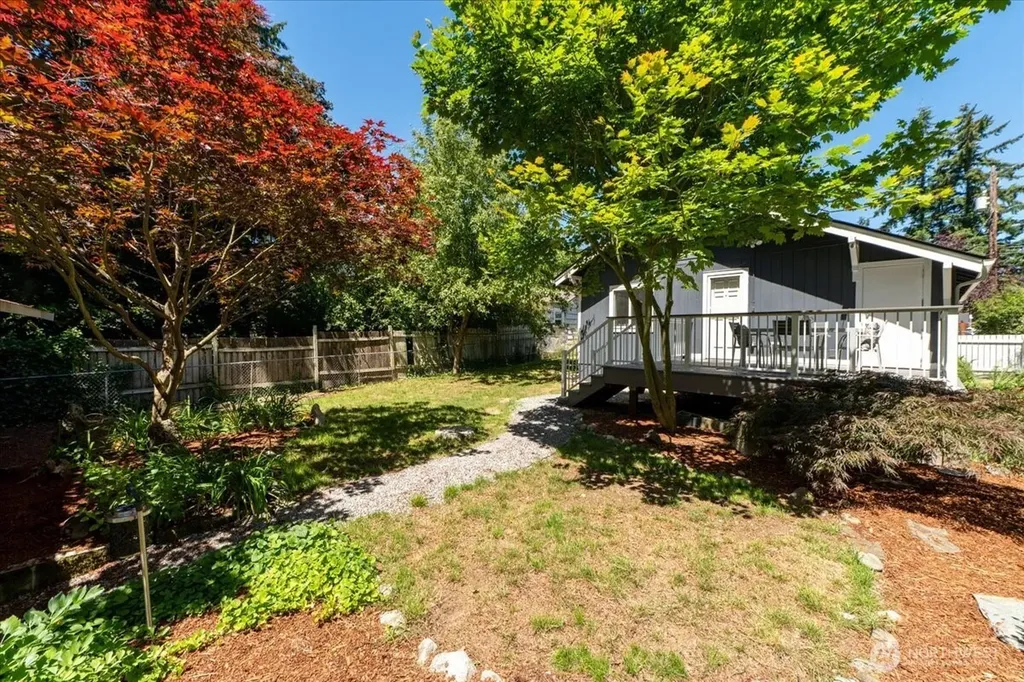 1419 S 129th Street Burien WA 98168