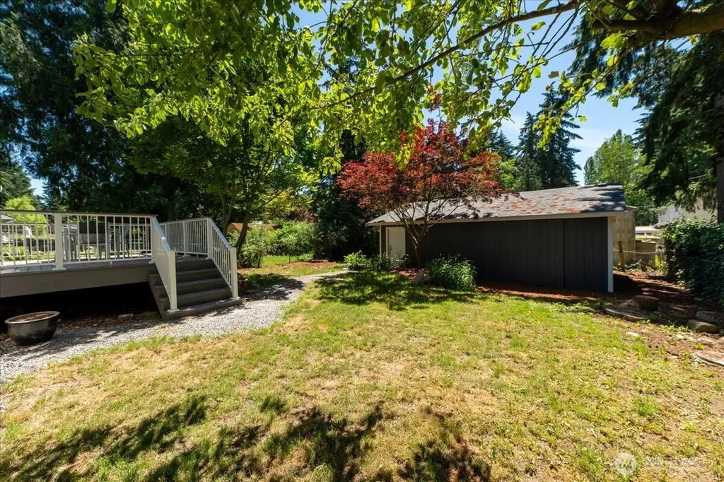 1419 S 129th Street Burien WA 98168