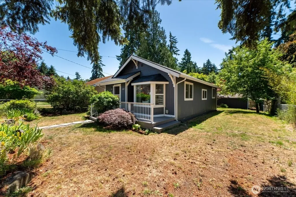 1419 S 129th Street Burien WA 98168