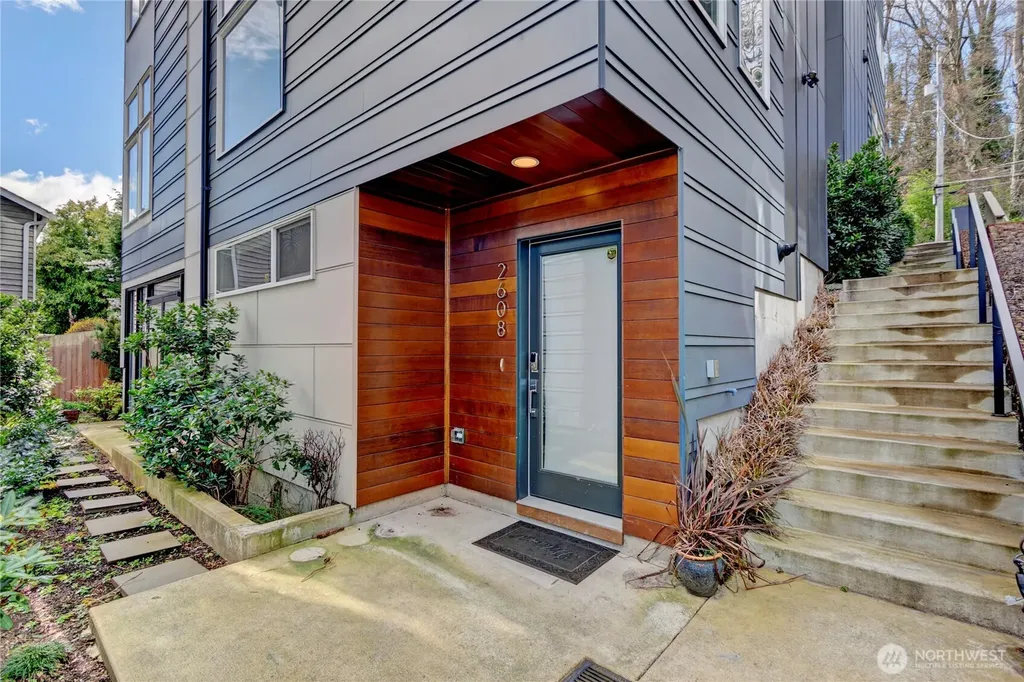 2608 23rd Avenue W Seattle WA 98199