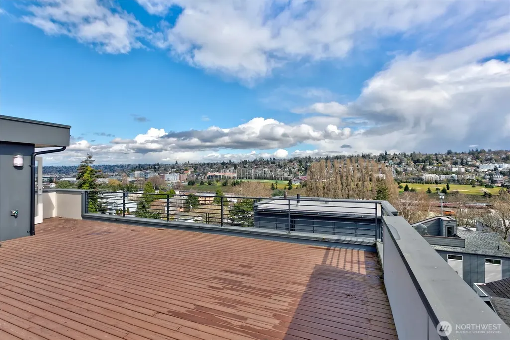 2608 23rd Avenue W Seattle WA 98199