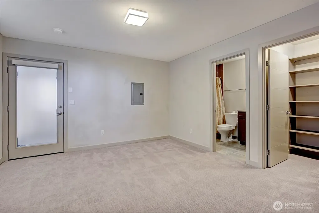 2608 23rd Avenue W Seattle WA 98199