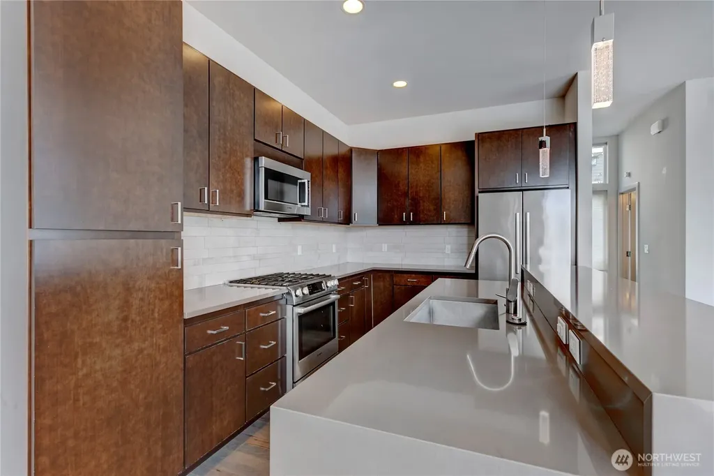 2608 23rd Avenue W Seattle WA 98199