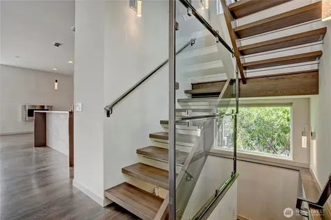 2608 23rd Avenue W Seattle WA 98199