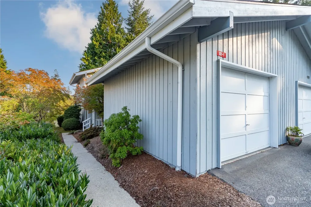 101 Highland Greens Port Ludlow WA 98365