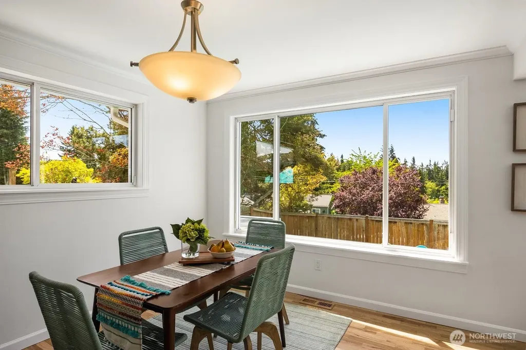 8132 208th Place SW Edmonds WA 98026