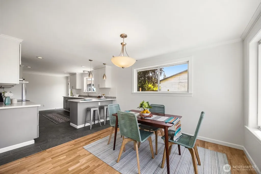 8132 208th Place SW Edmonds WA 98026