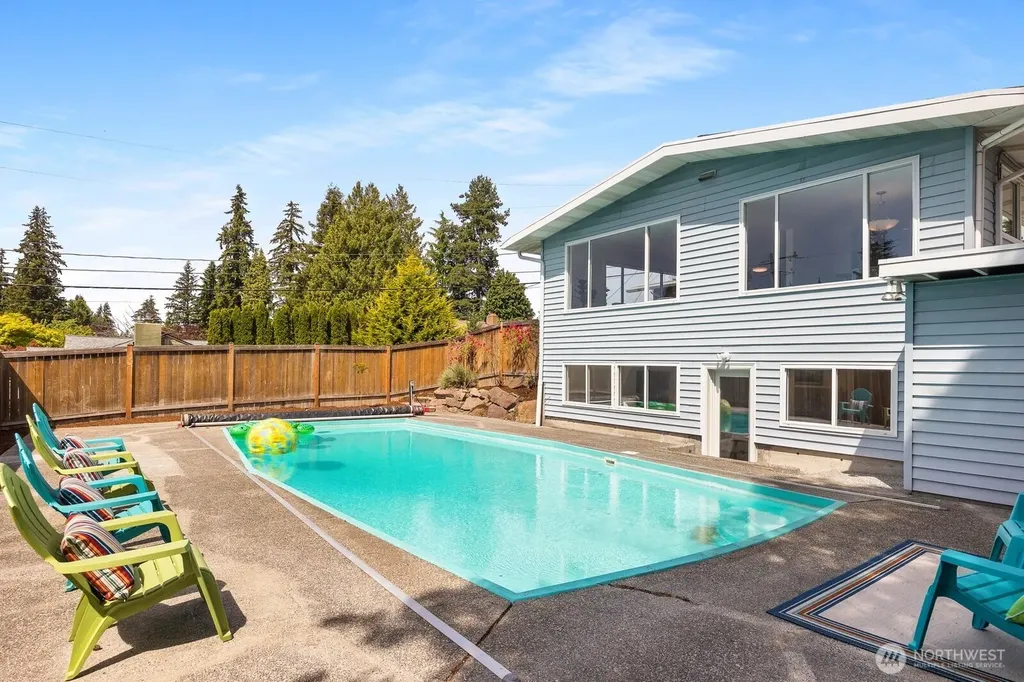 8132 208th Place SW Edmonds WA 98026