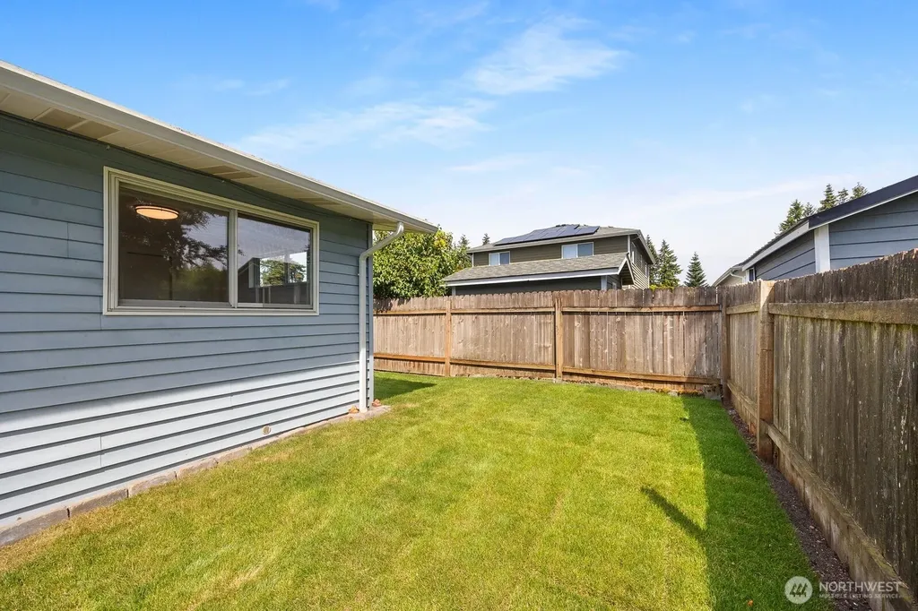 8132 208th Place SW Edmonds WA 98026