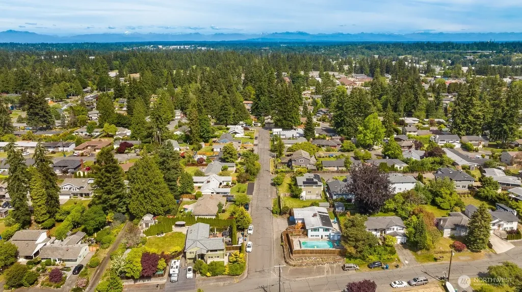 8132 208th Place SW Edmonds WA 98026