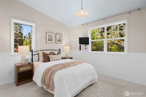7539 33rd Avenue NE Seattle WA 98115